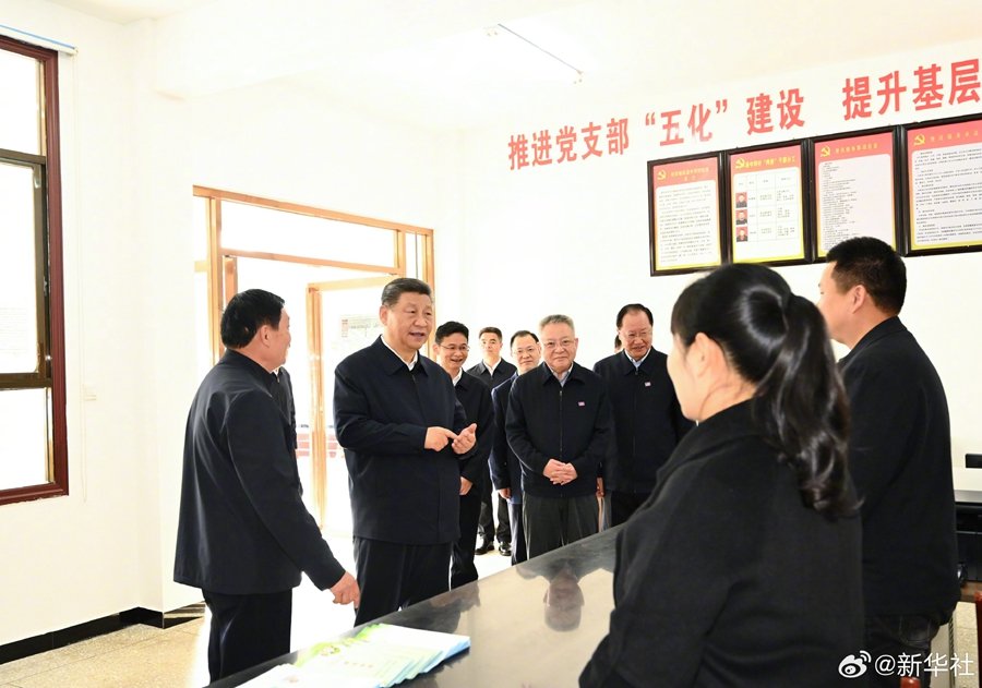 习近平致电祝贺阿拉姆吉尔就任孟加拉国总统