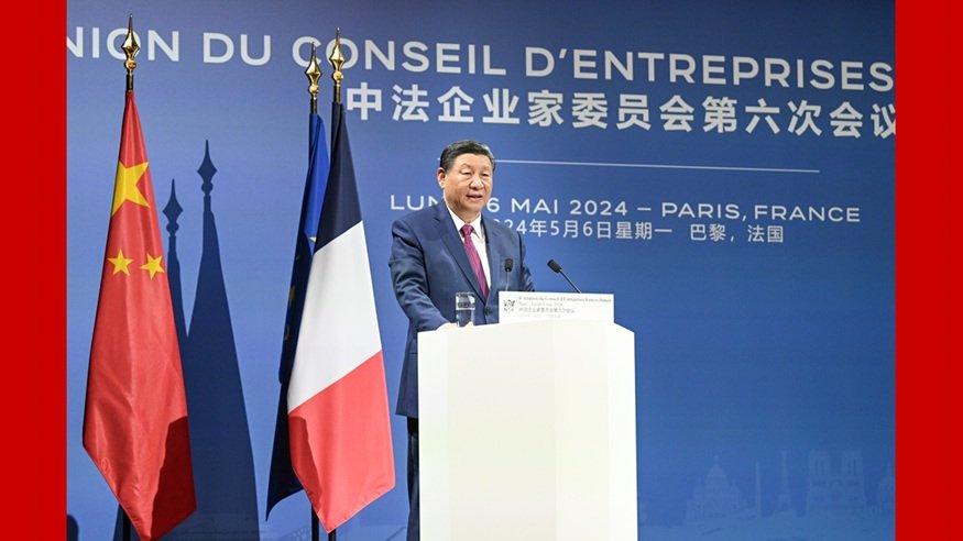 习近平会见斯里兰卡总理古纳瓦德纳