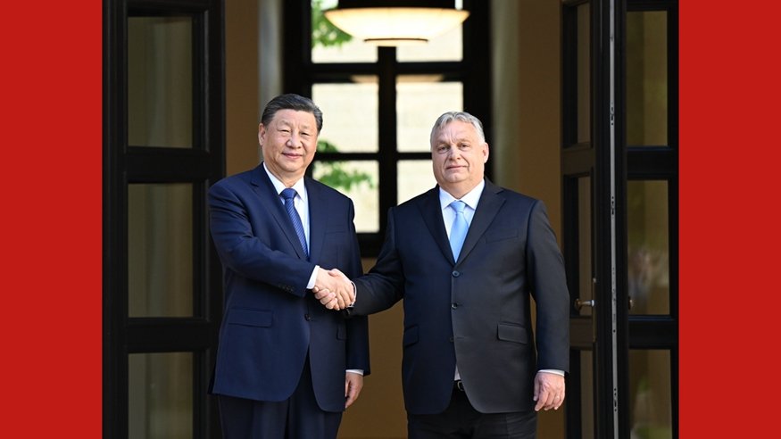 习近平向首届“中国-拉美和加勒比pg