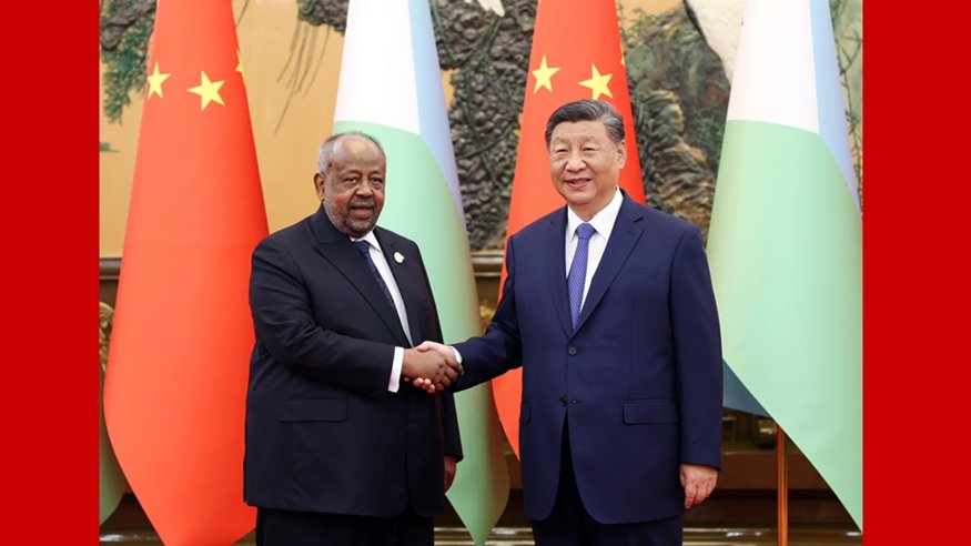习近平在杜尚别出席塔吉克斯坦总统拉赫