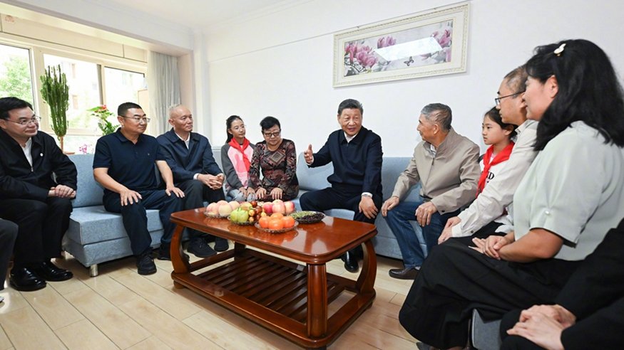 习近平举行仪式欢迎塞内加尔总统法耶访