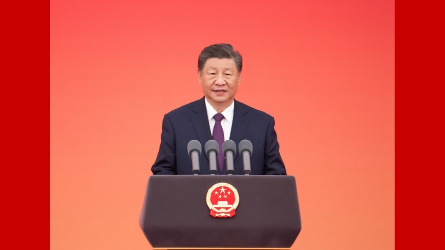 习近平会见利比里亚总统博阿凯