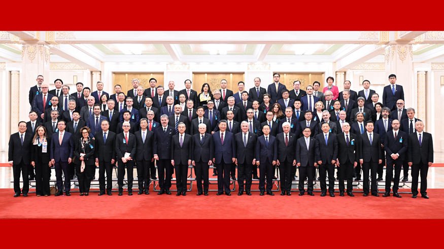 习近平在视察火箭军某旅时强调 坚持政