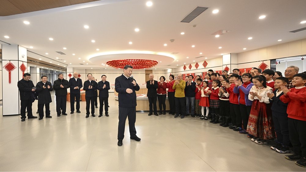 习近平向中吉乌铁路项目启动仪式致贺信