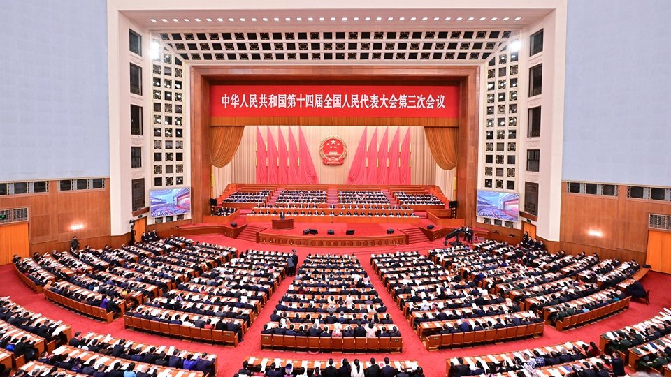 习近平同文莱苏丹哈桑纳尔会谈