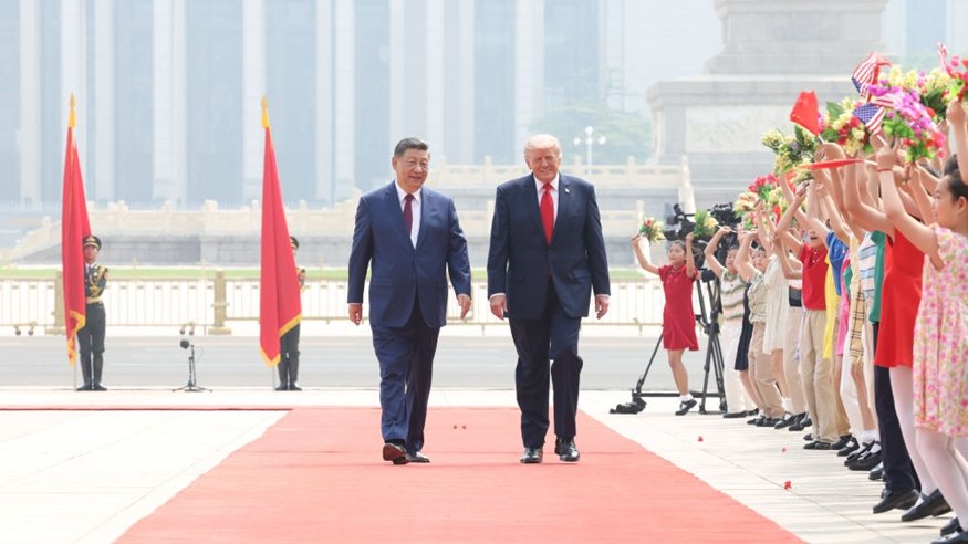 习近平向加拿大新任总督路易丝·阿伯致